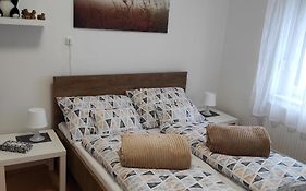 Fehérhegyi Apartman